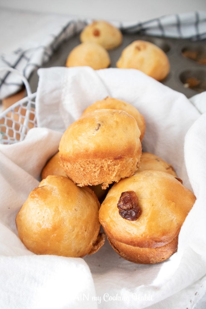 sweet bread buns in a a bowl.