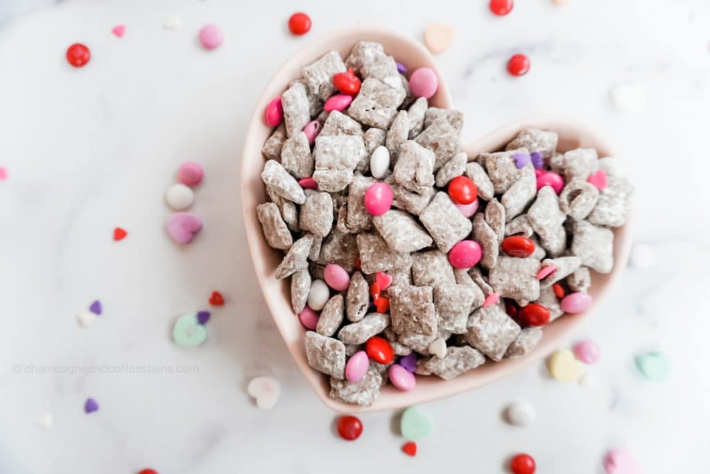 Valentine treats for kids puppy chow in a bowl.