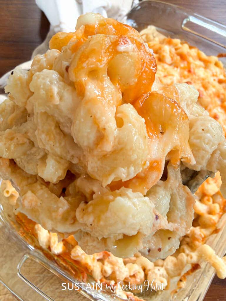 Easy Homemade Mac and Cheese Recipe (So Creamy!)