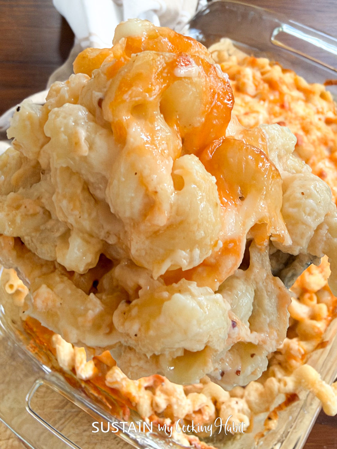 Easy Homemade Mac and Cheese Recipe (So Creamy!)
